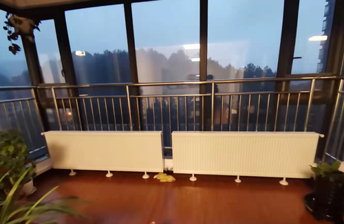 枫林小区明装暖气片