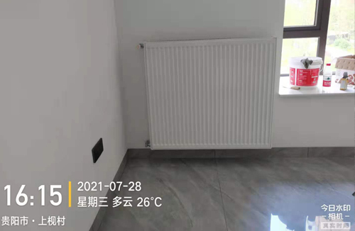 优品新城后期暖气片安装